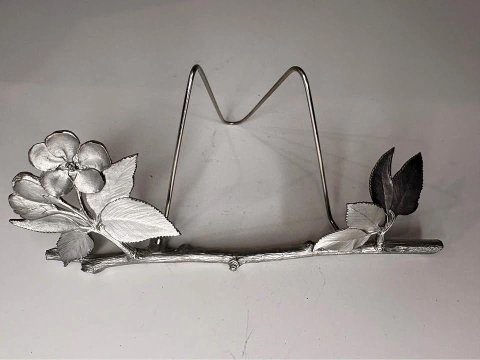 Vintage Pewter Floral Branch Plate Stand - photo 2