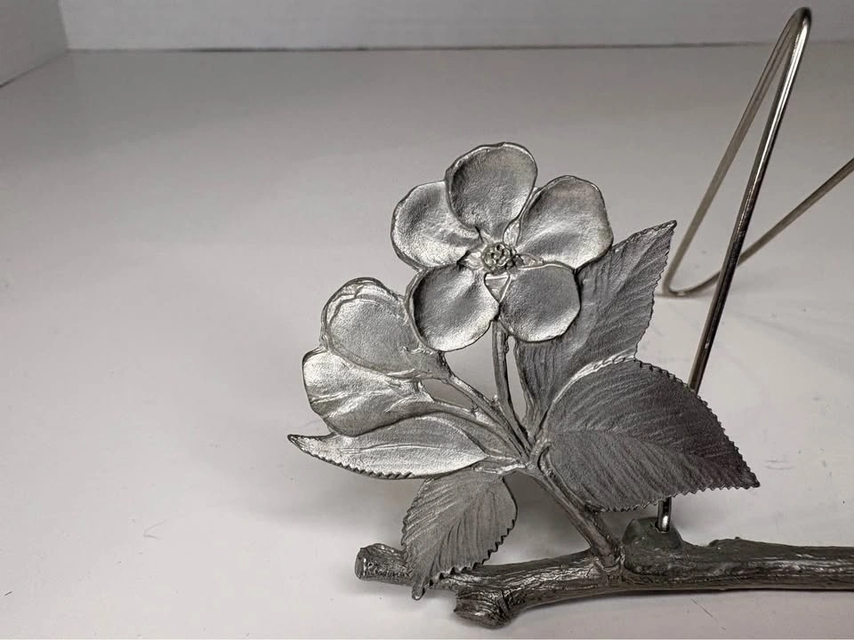 Vintage Pewter Floral Branch Plate Stand - photo 3