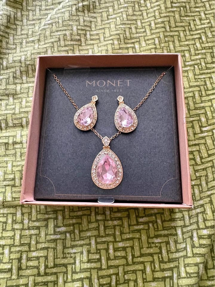 Monet Pink Teardrop Necklace & Earrings Jewelry Set