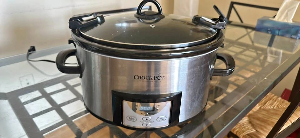 Crock-Pot 6-Quart Cook & Carry Programmable Slow Cooker