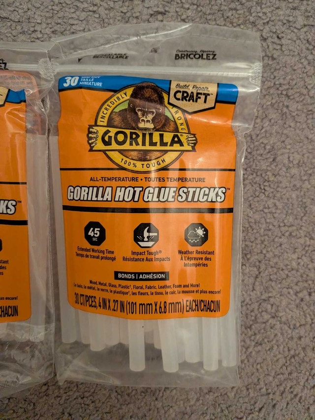 Gorilla Mini Hot Glue Sticks, 90ct - photo 3