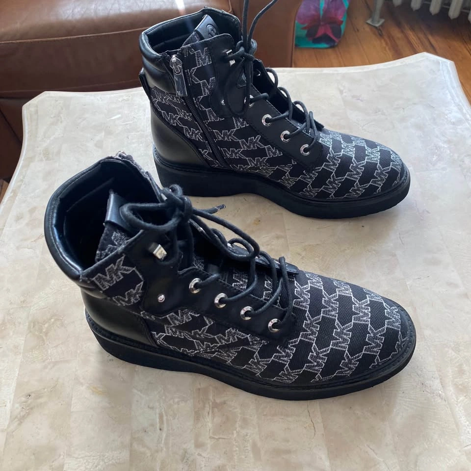 Michael Kors boots Black size 10 for women - photo 3