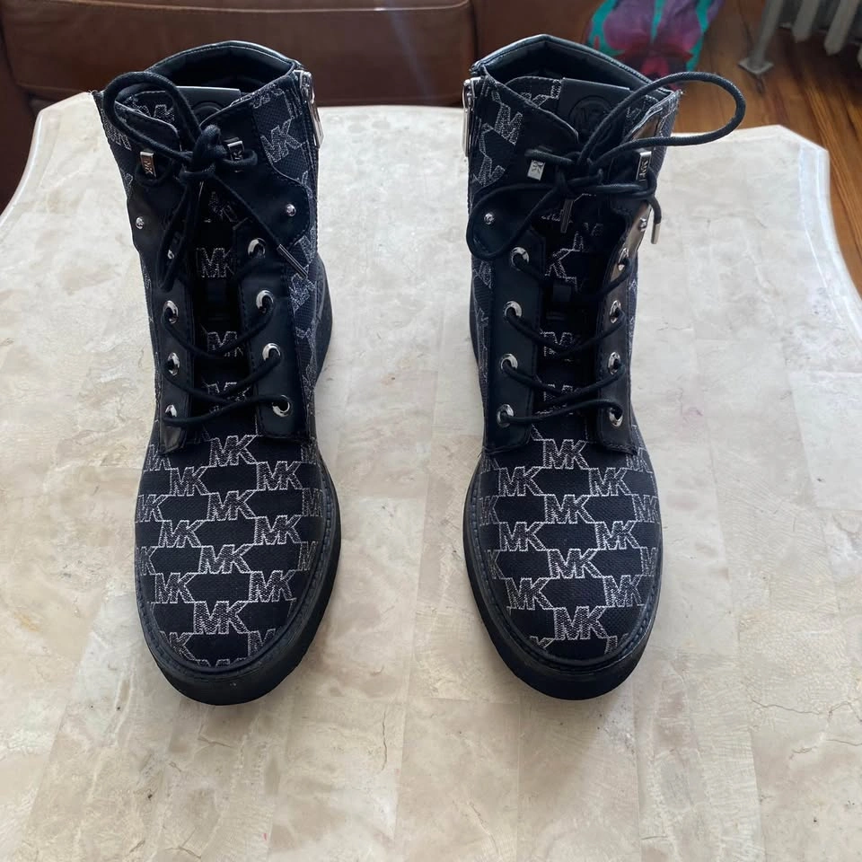 Michael Kors boots Black size 10 for women - photo 4