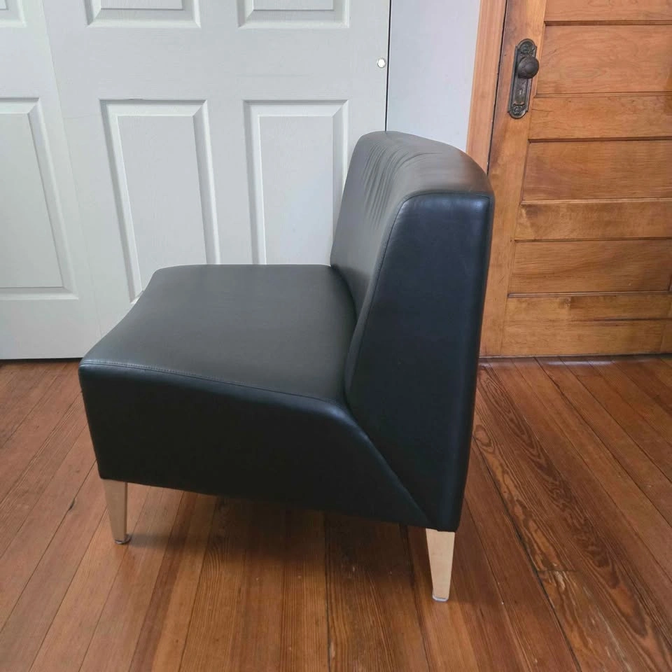 Steelcase Coalesse Circa Black Wedge Seat Lounge Lot of 3 - photo 5