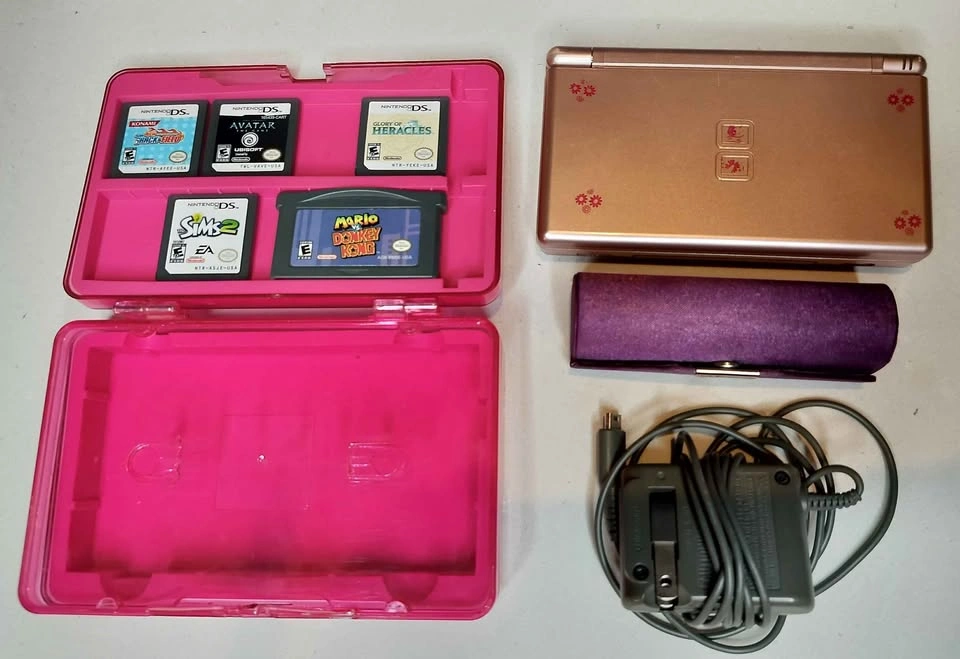 Nintendo DS Lite / DSi XL / 3DS Collection + Games - photo 2