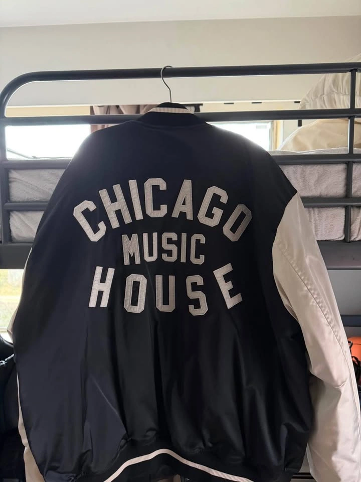 HNM varsity jacket - photo 3