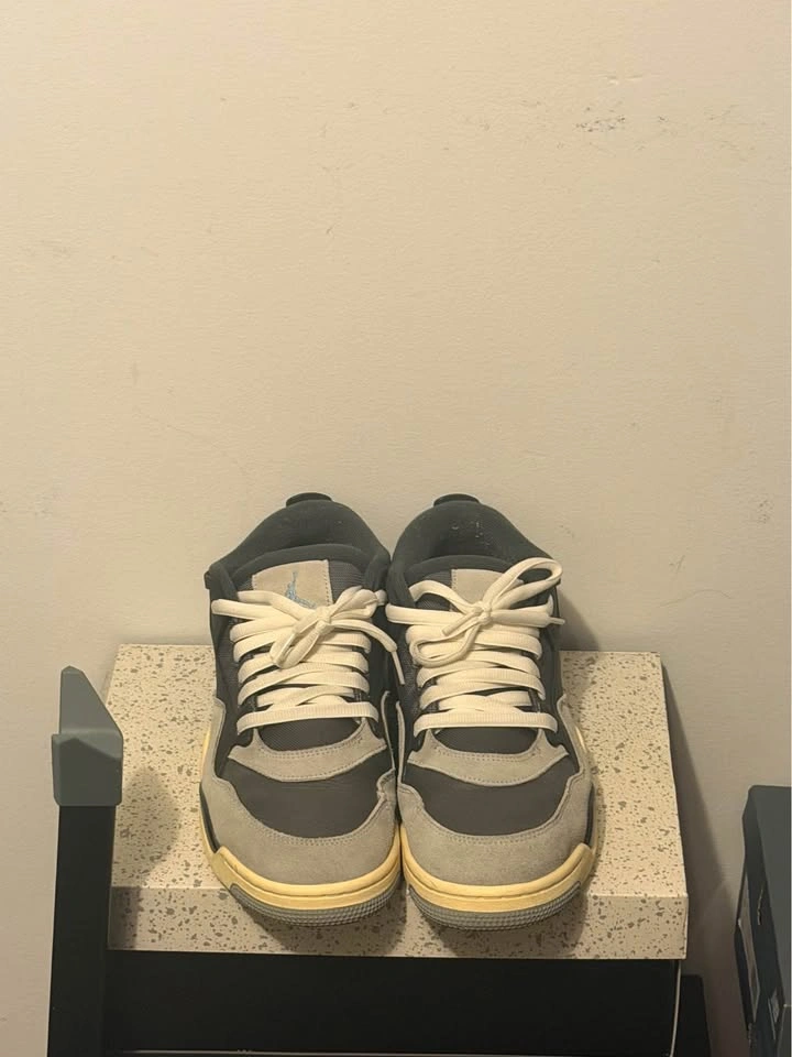 Air Jordan 4 RM - photo 2