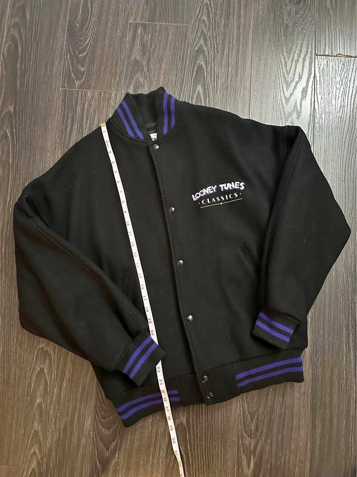 Vintage Looney Tunes Classic varsity jacket