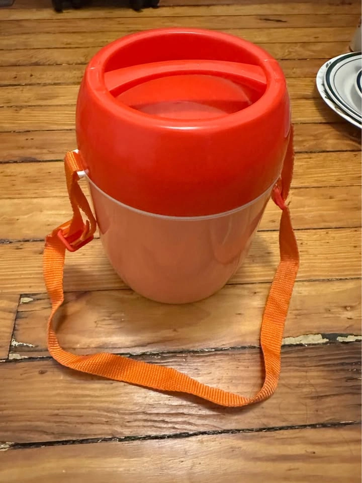New Mid-Century Retro 3-Tier Insulated Tiffin / Lunch Carrier
