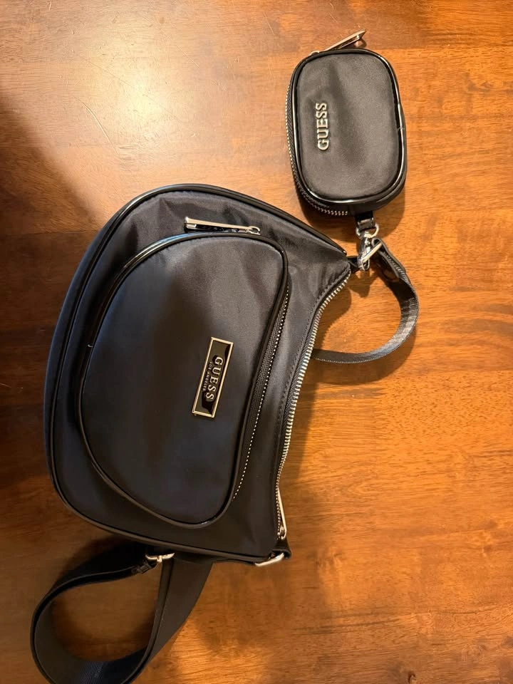 Guess Shoulder Bag - photo 3