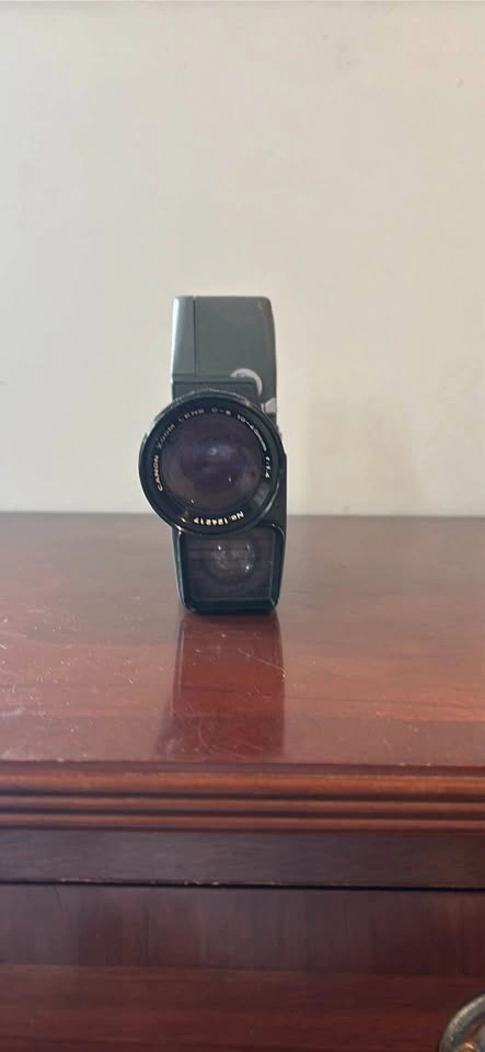 Vintage 1960s Canon Reflex Zoom 8-2 Movie Camera - photo 5