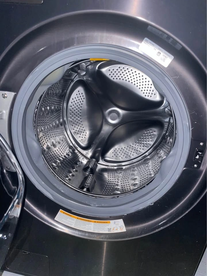 LG ThinQ Washing Machine. Inverter Direct Drive Motor - photo 4