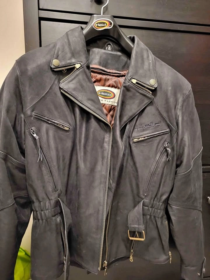 Motorcycle jacket