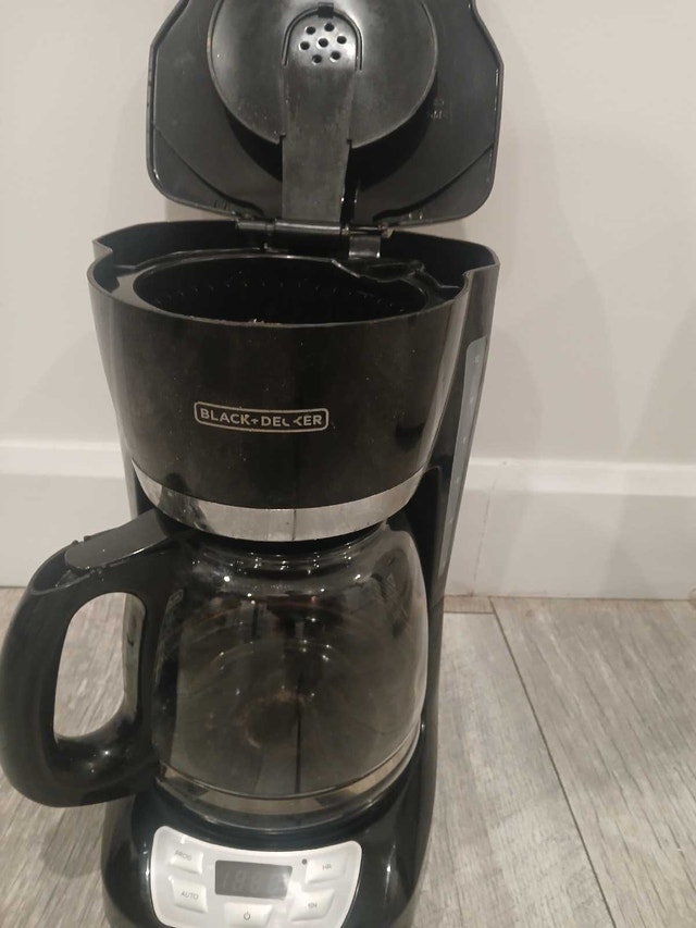Black+Decker 12-Cup Programmable Coffee Maker - photo 2