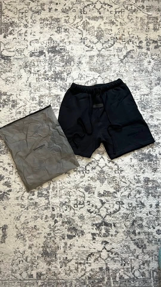 Black Esentials Fear of God Shorts - Small
