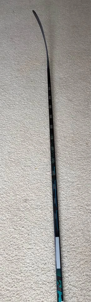 CCM Vision Stick – P28+1/4 40 Flex RH - photo 3