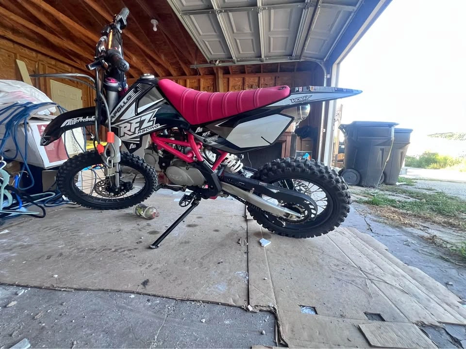 Dirt bike (RFZ 125 Mini-Jaguar chassis)