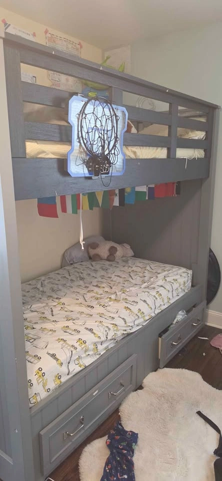 Strong Grey Wooden Bunk Bed with Storage Drawers - photo 4