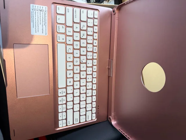 Apple magic keyboard F17 brand new condition image indicator(2)