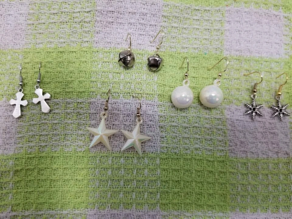 Earrings Lot - photo 3