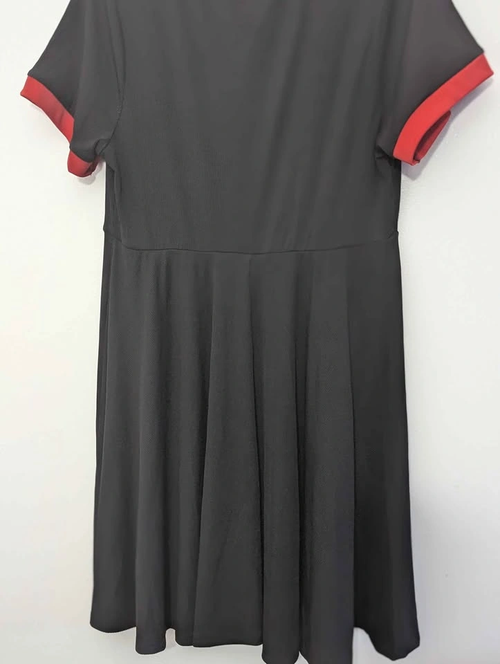SHEIN Curve 1XL Black and Red Polo Dress - photo 4