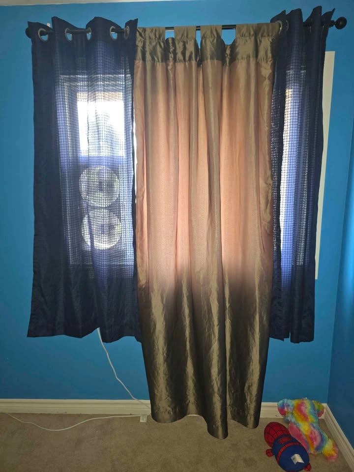 Curtains and rod - photo 2
