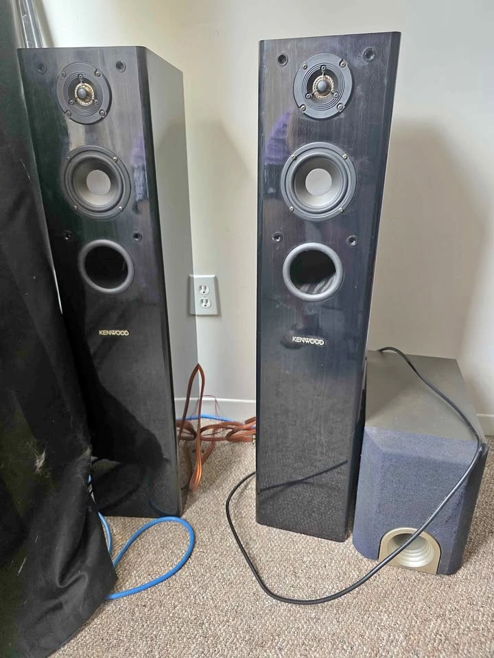 Kenwood Floor-Standing Speakers and Subwoofer