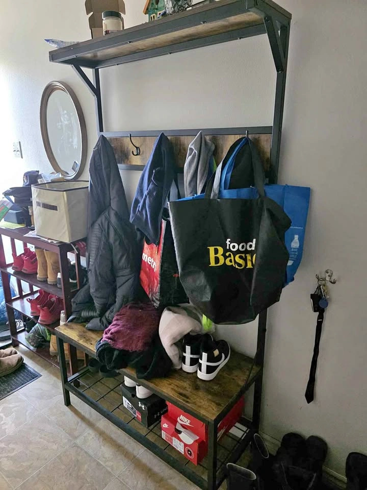 Entryway coat & shoe bench