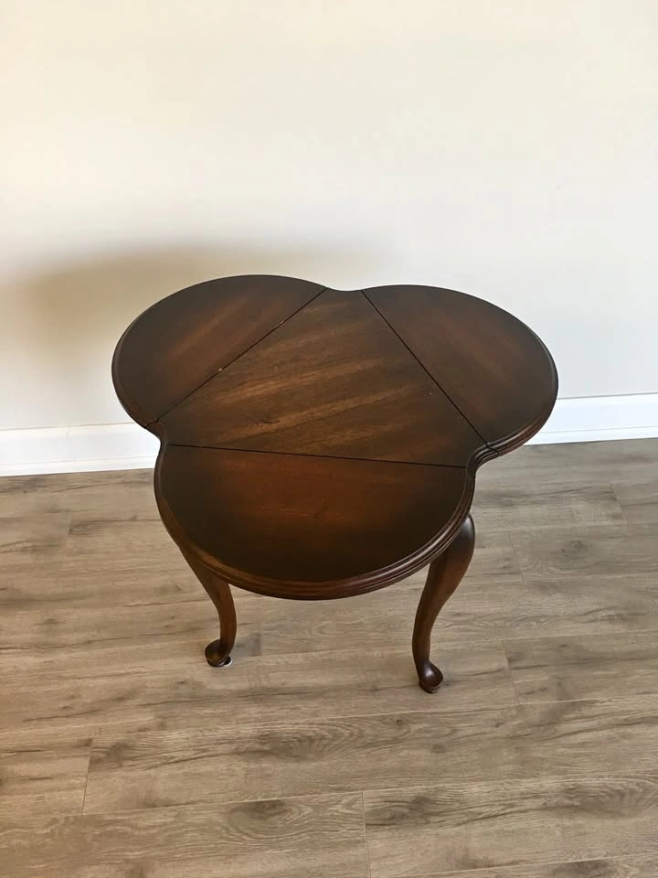 Solid Mahogany Wood 3-Legged Drop Leaf Accent Table - MINT CONDI