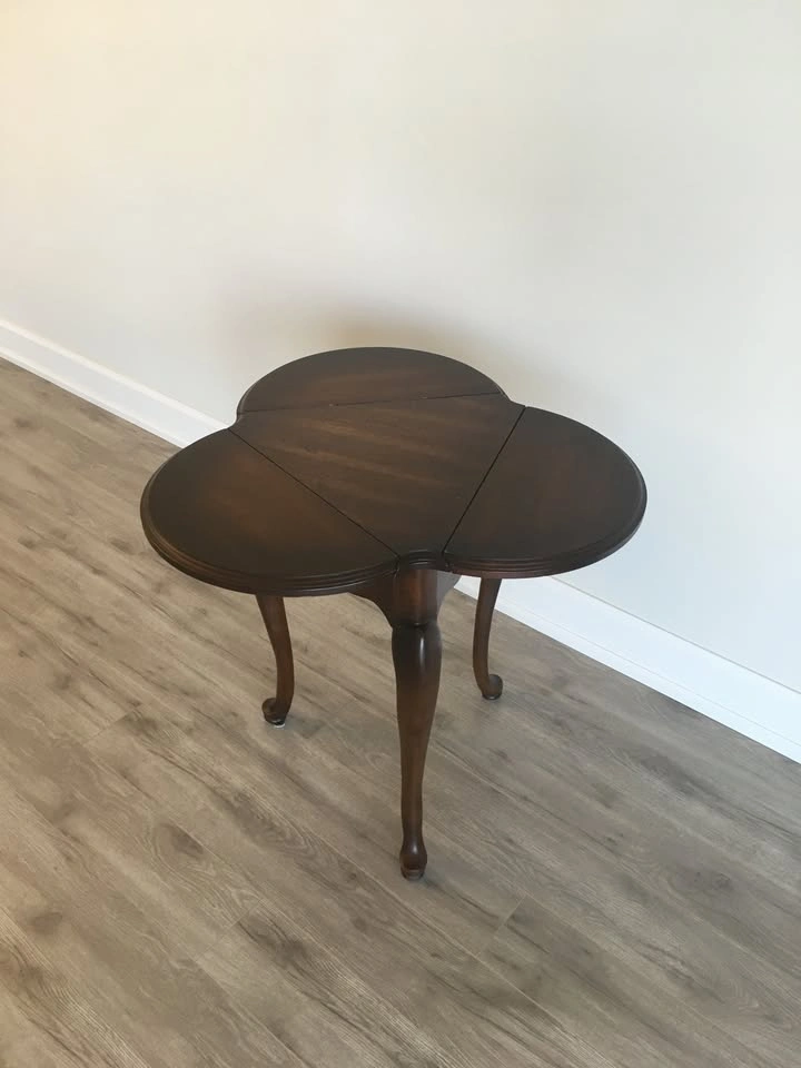 Solid Mahogany Wood 3-Legged Drop Leaf Accent Table - MINT CONDI - photo 5