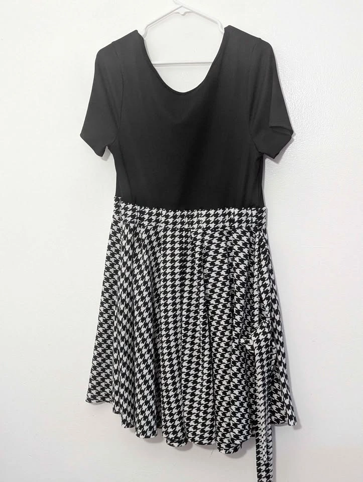 Emery Rose 1XL Houndstooth Skater Dress - photo 2