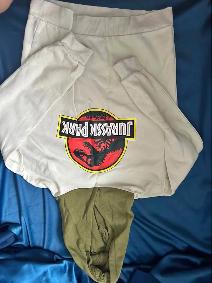 Hoodie size 8-10 years old