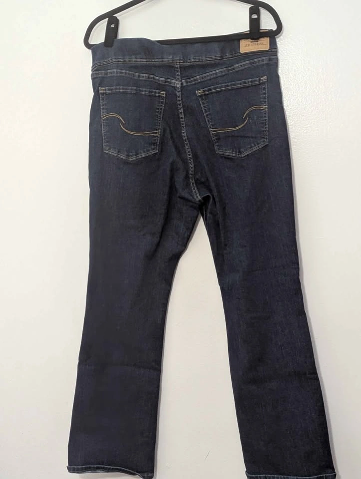 Signature by Levi Strauss & Co. Pull-On Bootcut Jeans - photo 2