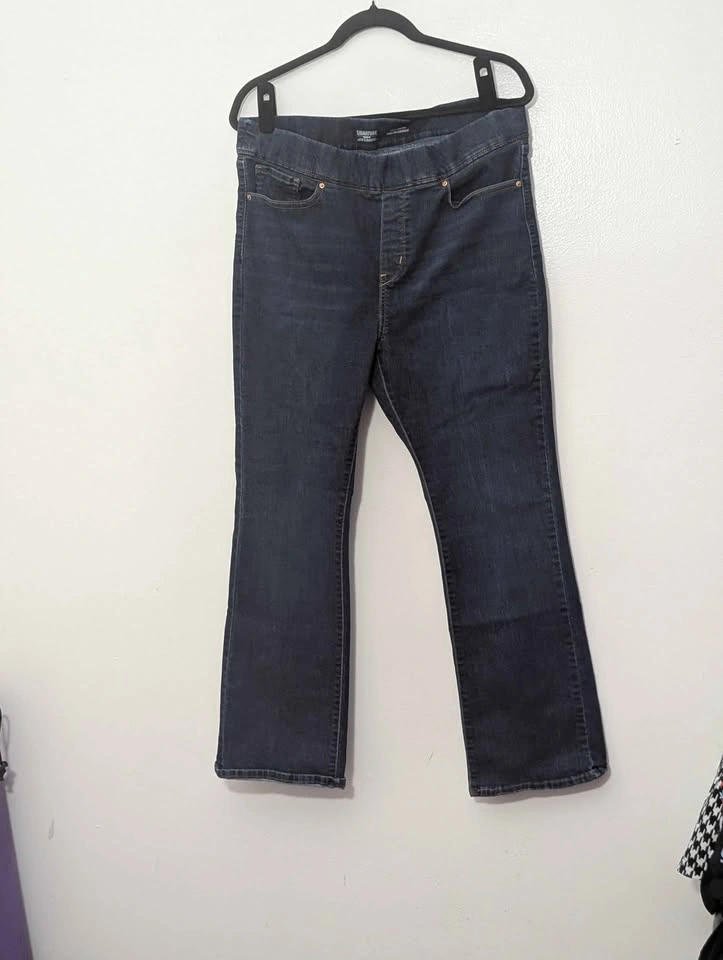 Signature by Levi Strauss & Co. Pull-On Bootcut Jeans - photo 3