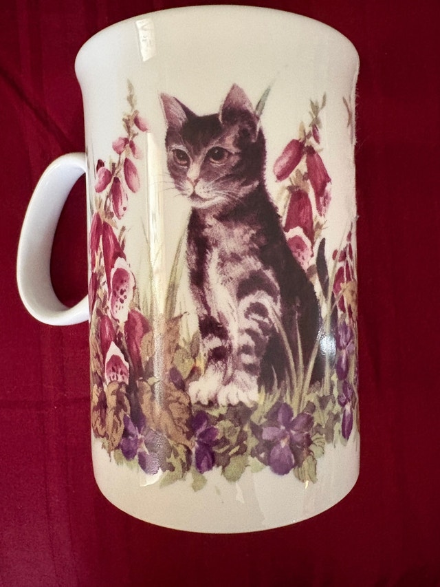 Cute Cat Mug – Cat Lover Coffee Cup