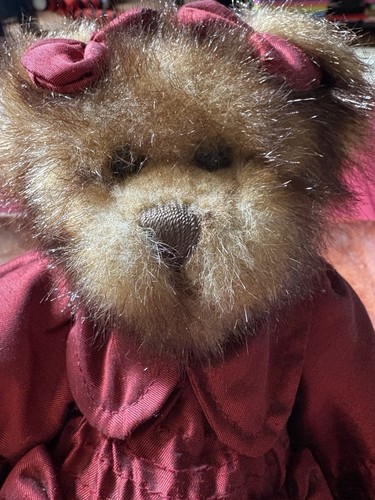 Bearington Collection Limited Edition Teddy Bear Red Dress - photo 5