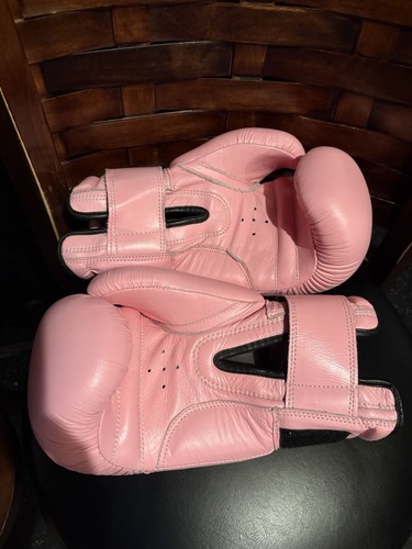 30 Minute Hit 10oz Pink Leather Boxing Gloves