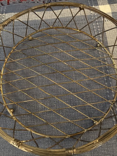 Vintage Brass Tone Wire Basket Tray Faux Bamboo Handles - photo 3