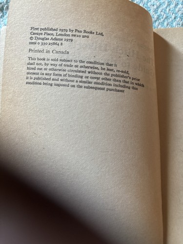 Douglas Adams Hitch-Hiker’s Guide to the Galaxy 1979 Pan PB - photo 3