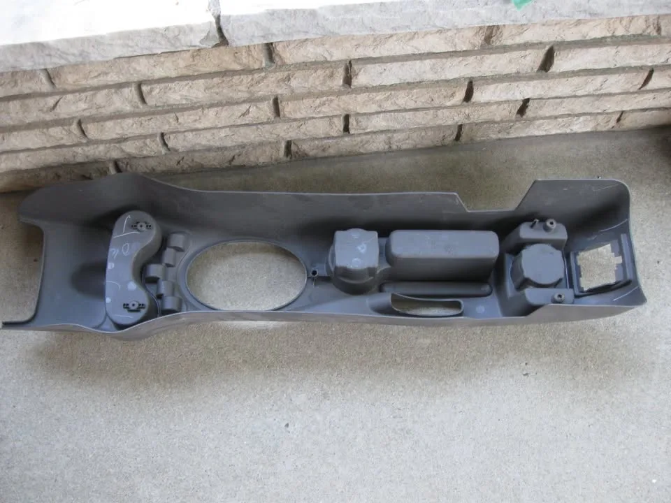 2002 2003 2004 2005 Chrysler PT Cruiser Tan Center Console image indicator(5)