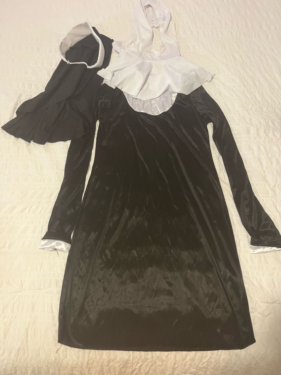 Adult Nun Halloween Costume Dress with Headpiece - photo 2