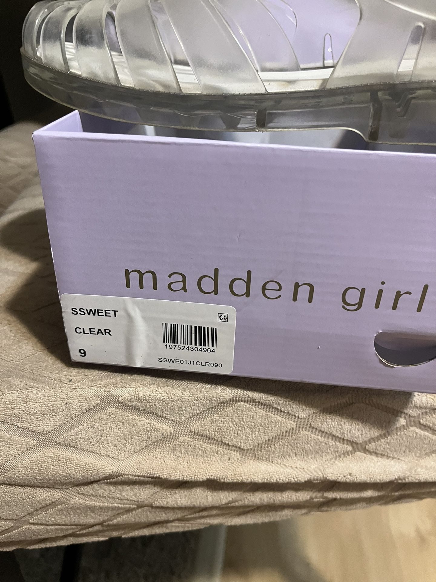 Madden Girl Sweet Clear Jelly Sandals - photo 4