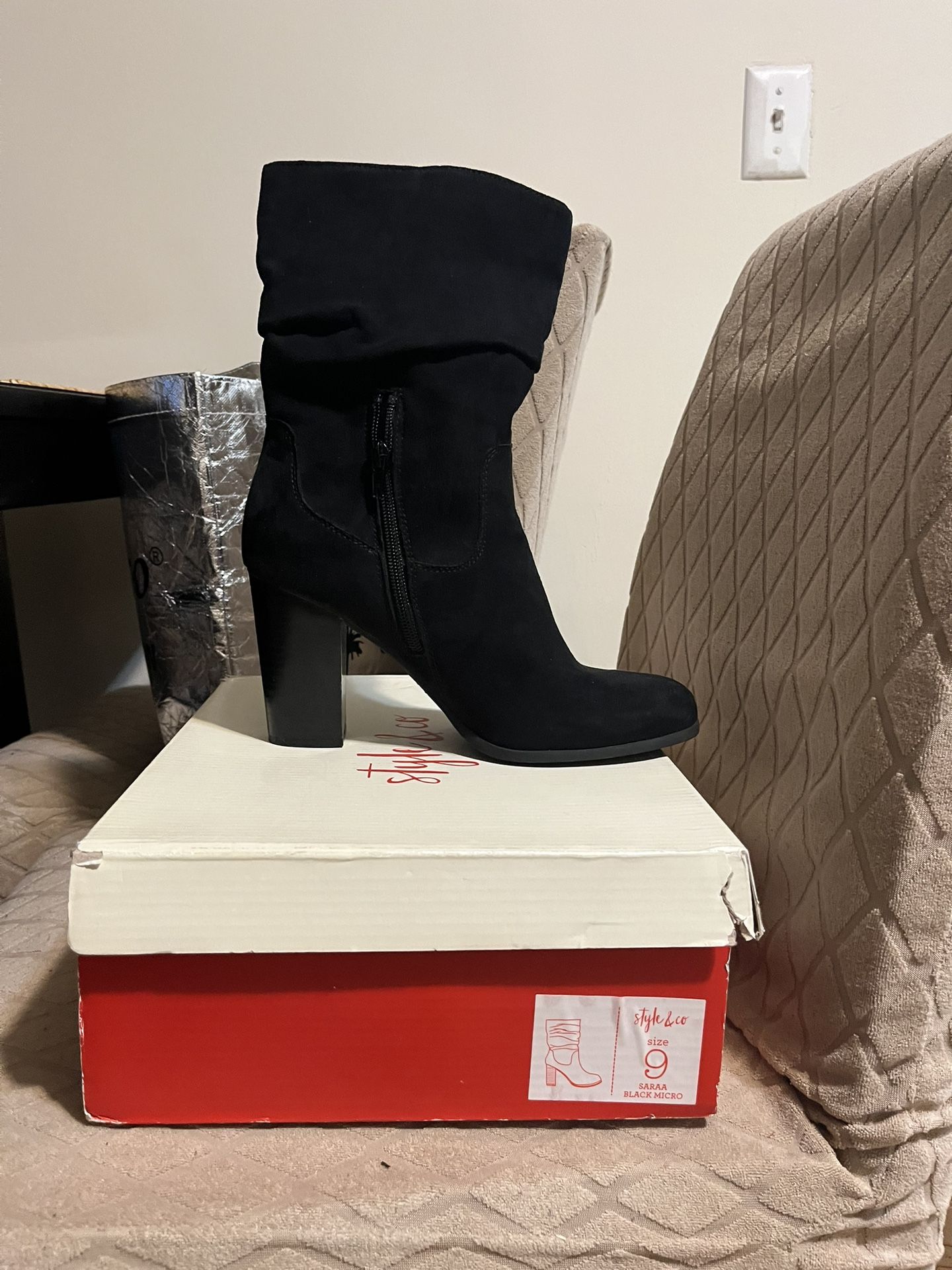Style & Co Sara’s Black Micro Mid Boots