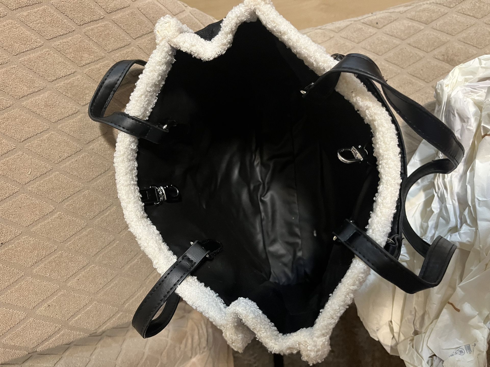 Large Wakara & Mirfne Tote Bag - photo 4