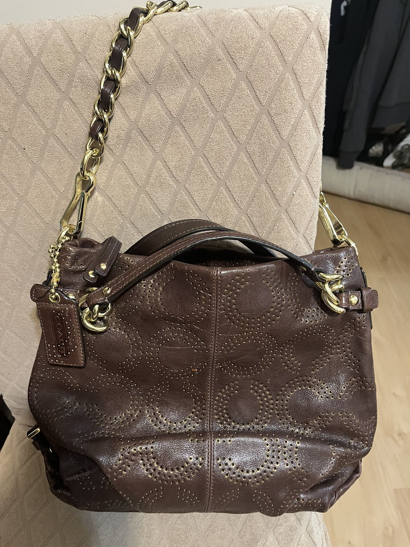 Coach Brown/gold Detailing Hobo Bag - photo 4