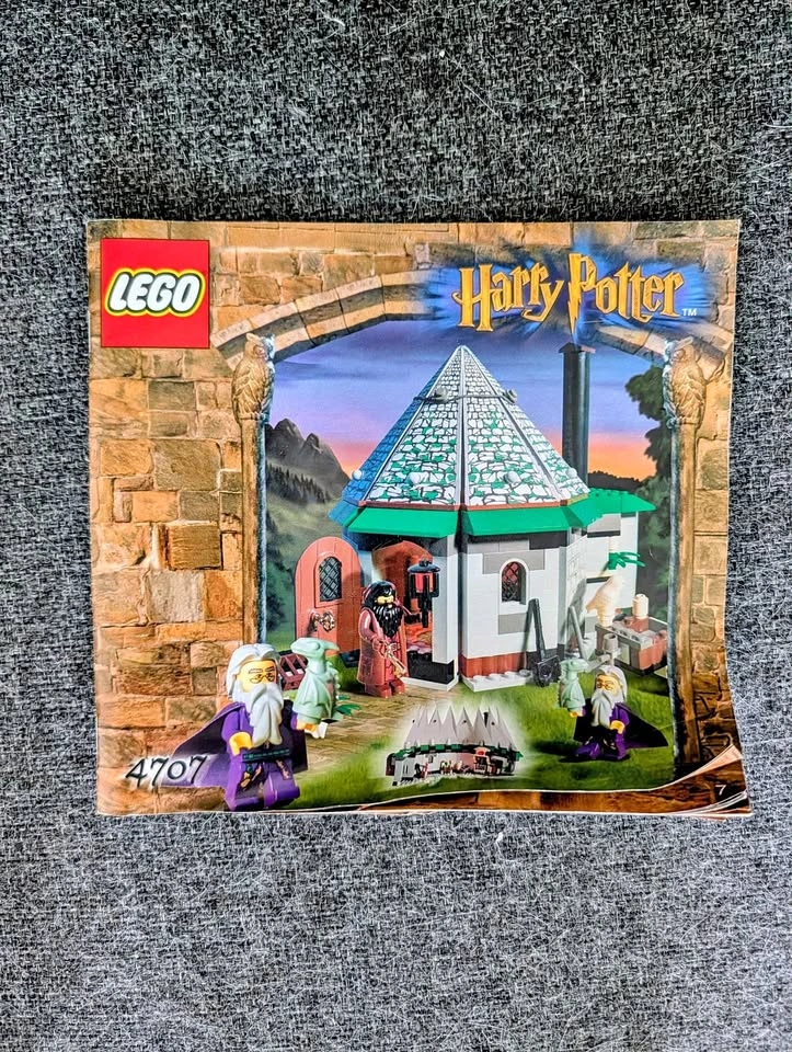 LEGO Harry Potter Hagrid's Hut 4707 Set w/ Manual incomplete