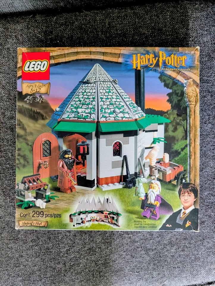 LEGO Harry Potter Hagrid's Hut 4707 Set w/ Manual incomplete - photo 2