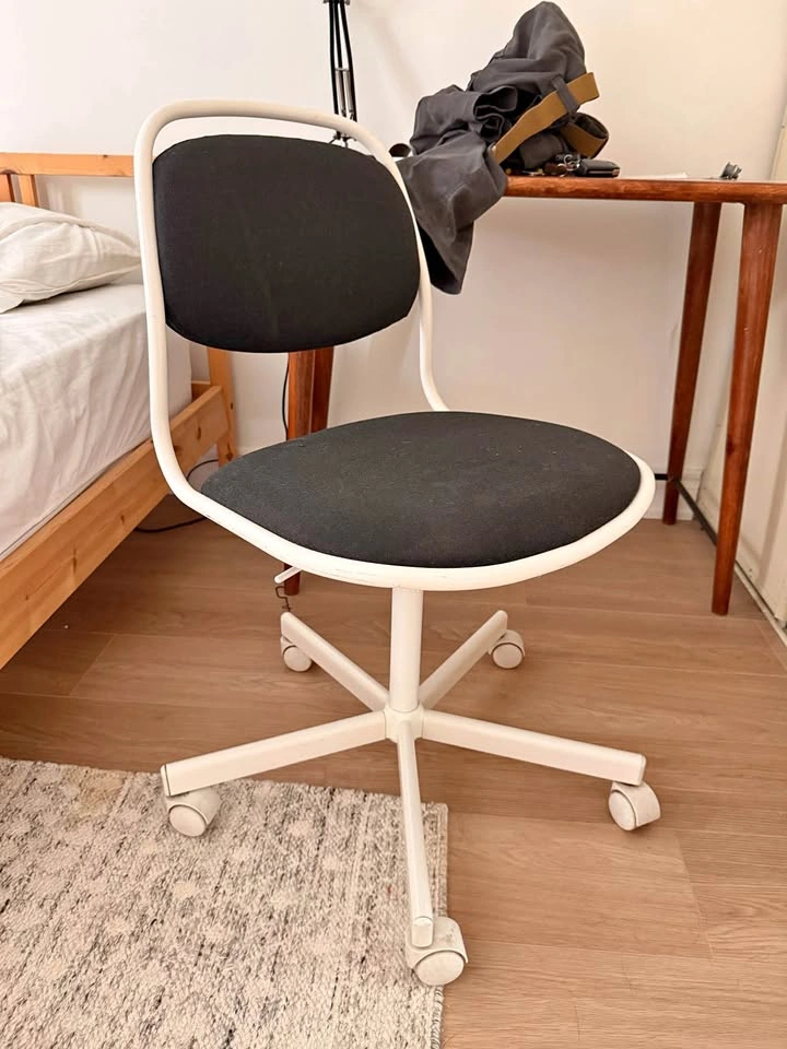 IKEA ORFJALL swivel rolling chair