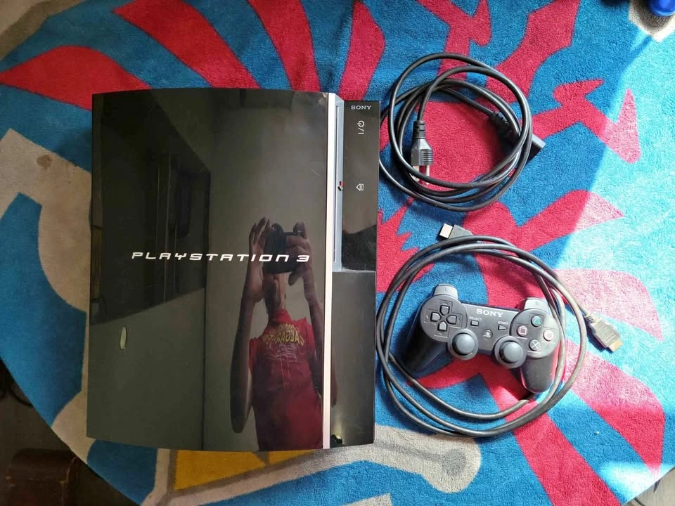 PS3 Phat CECHH01 w/ Controller, HDMI, & power cable - Cleaned &