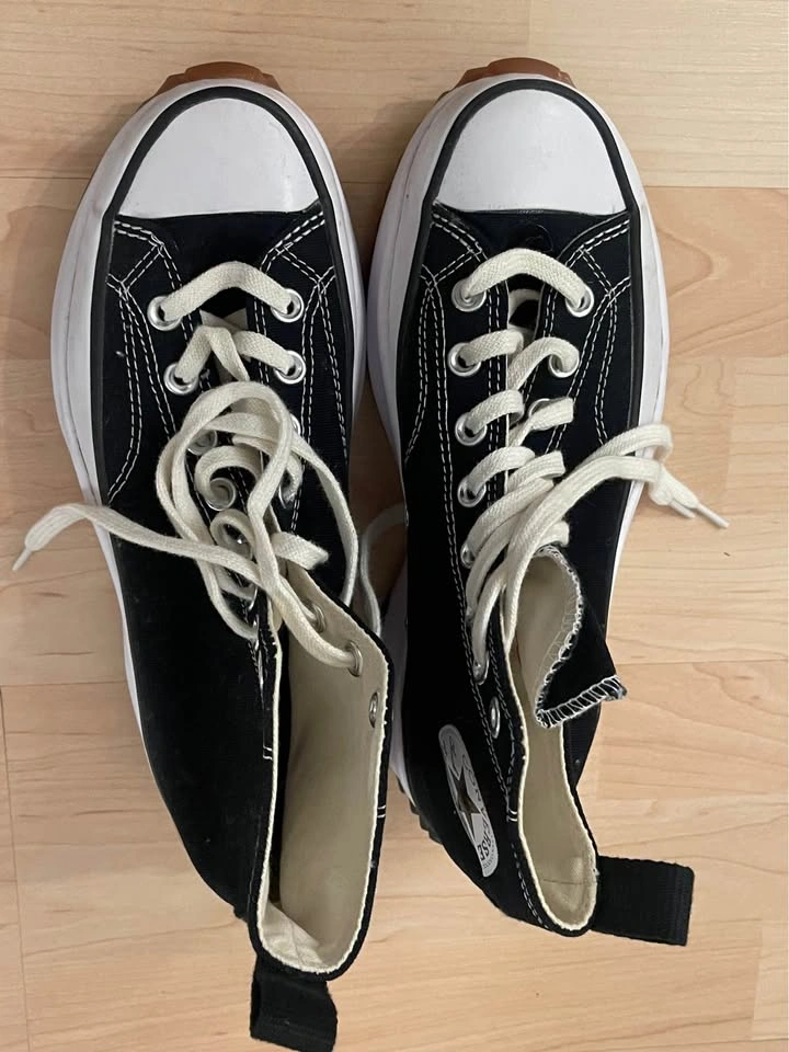Converse Run Star Hike Women’s 9 High Top Platform Sneakers - photo 2